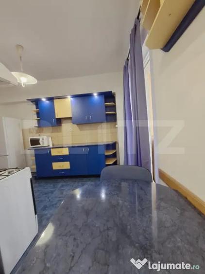 Apartament 3 camere, 66 mp, 2 locuri de parcare, zona Calea - 13
