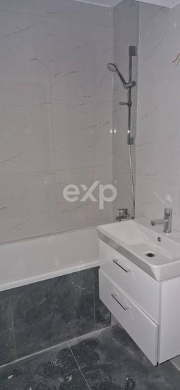Apartament cu 2 camere decomandat în Mioveni