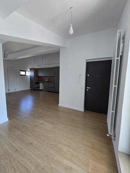 Apartament cu 2 camere decomandat, mobilat în Bucureștii Noi