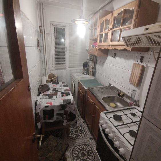 Garsonieră decomandată în Radu Negru
