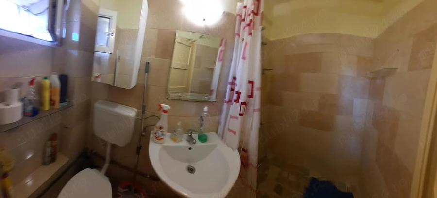 Apartament cu 2 camere decomandat în Complex Studențesc