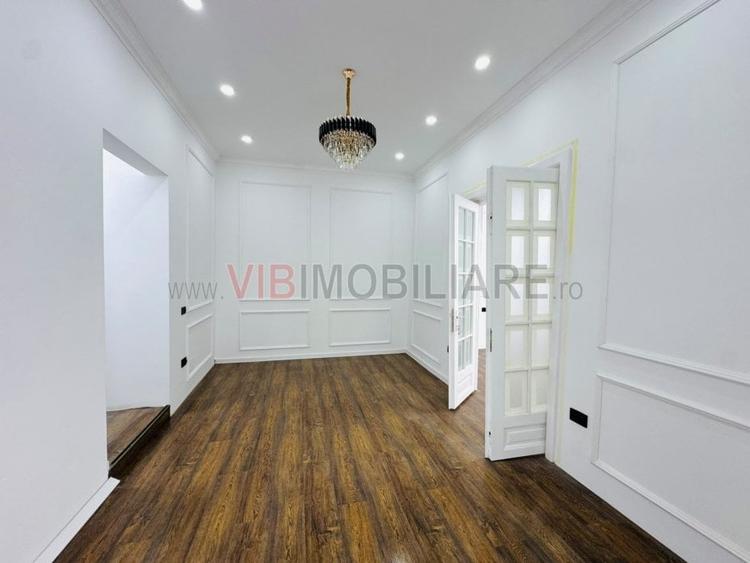Birou, de 105 mp, în P-ța Alba Iulia