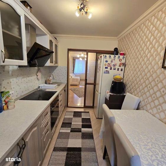 Apartament cu 4 camere în Ultracentral