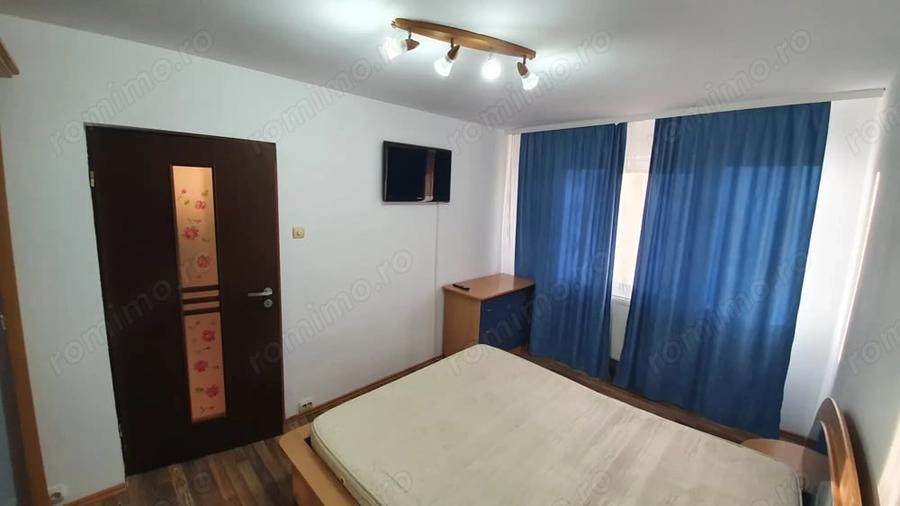 Apartament cu 2 camere semidecomandat în Micro I