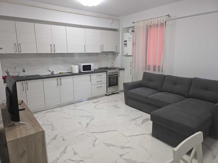 Apartament cu 2 camere semidecomandat în Nord