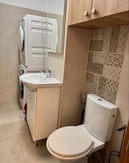 Apartament cu 4 camere decomandat în Ultracentral