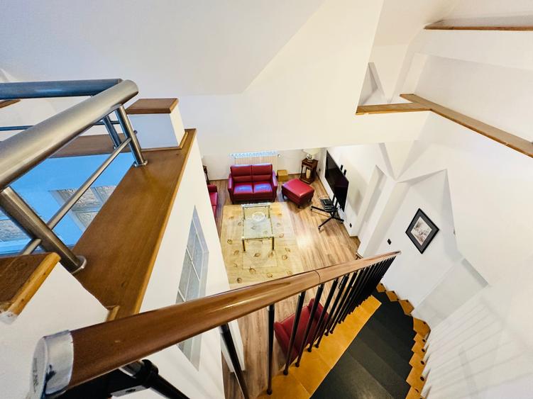 Apartament cu 2 camere semidecomandat în P-ța Dorobanți