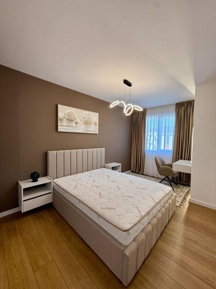 apartament cu 2 camere,2 bai,balcon,parcare,etaj intermediar,zona Parc Poligon - 4