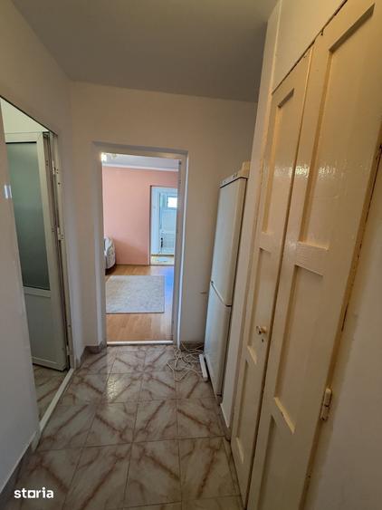 Apartament cu 2 camere semidecomandat în Neptun