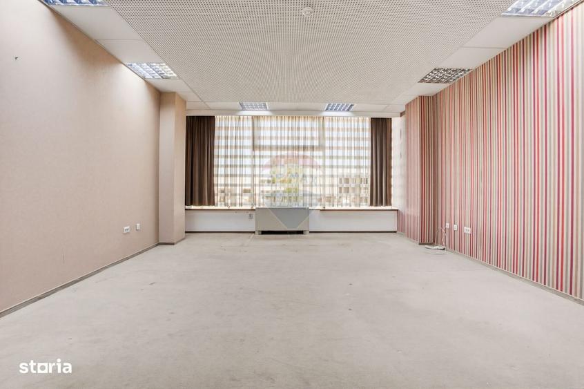 Spațiu comercial, de 435 mp, în Bogonos