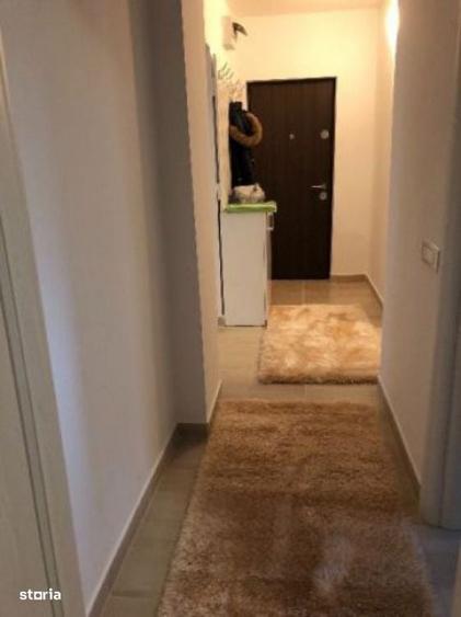 Apartament cu 3 camere decomandat în Tineretului
