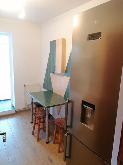 Apartament cu 2 camere decomandat în Exterior Vest