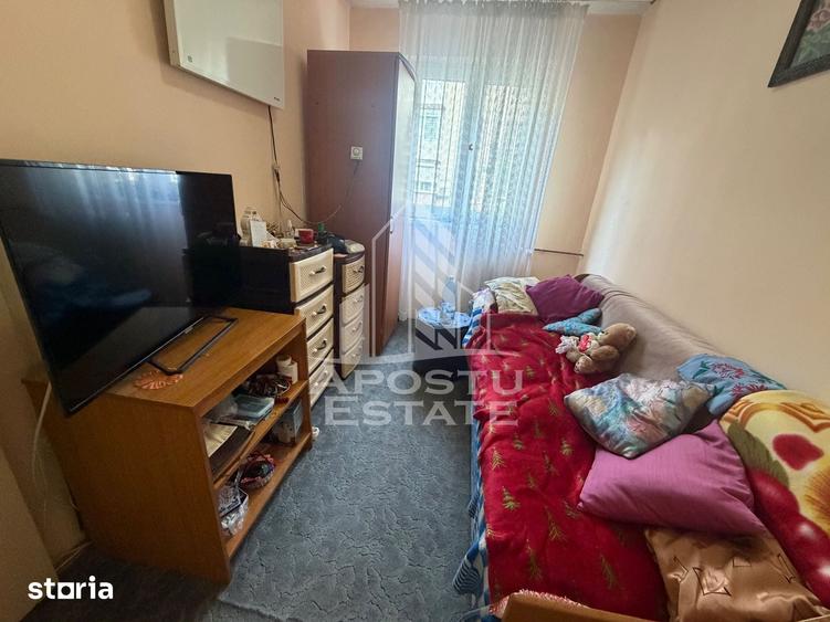 Apartament cu 3 camere în Circumvalațiunii