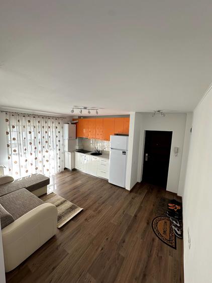 Apartament cu 2 camere semidecomandat în Șelimbăr