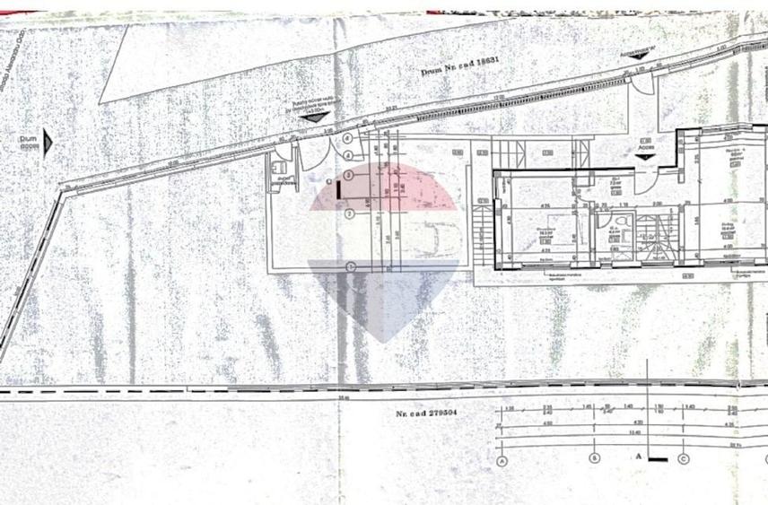 Casă cu 5 camere cu Teren 492 Mp în Dâmbul Rotund