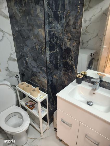 Apartament cu 3 camere decomandat, mobilat în Rahova