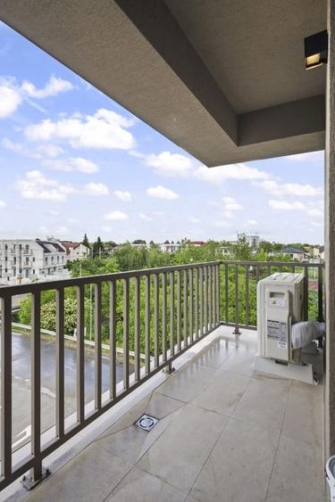 Apartament cu 3 camere decomandat, mobilat în Odăi