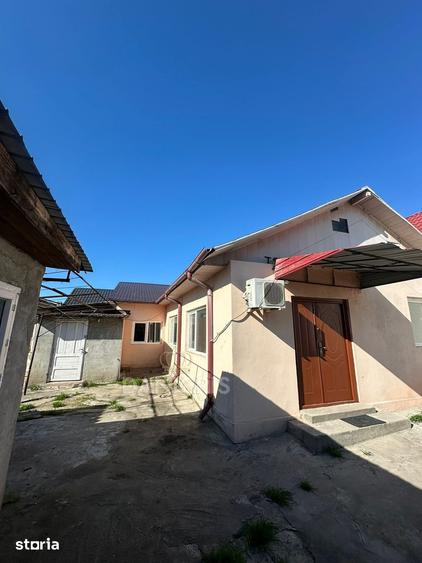 Casă cu 3 camere decomandat cu Teren 275 Mp în Palas