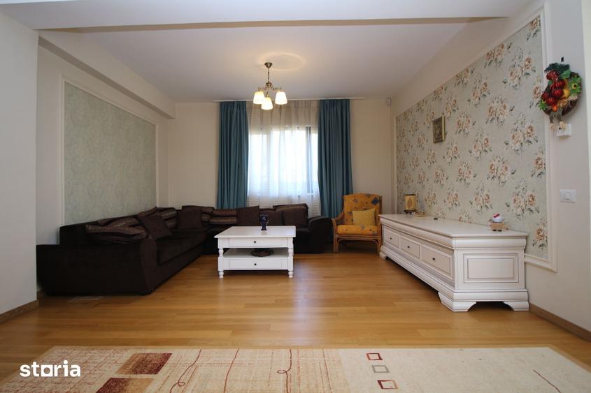 Casă cu 5 camere cu Teren 500 Mp în Cernica