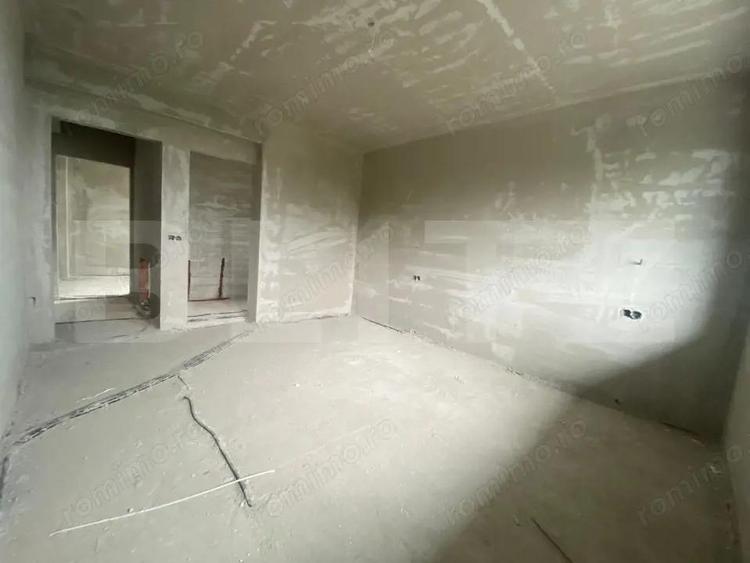 Casa moderna cu terasa panoramica si garaj dublu confort, intimitate - 2