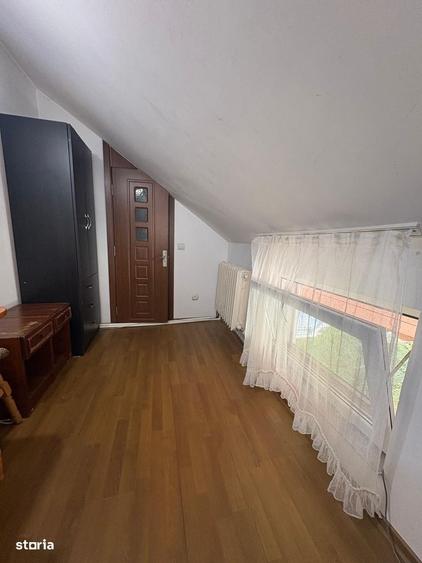1 camera la vila 12 mp 2 bai bucatarie la comun cu 3 cam pret 120 eur - 2