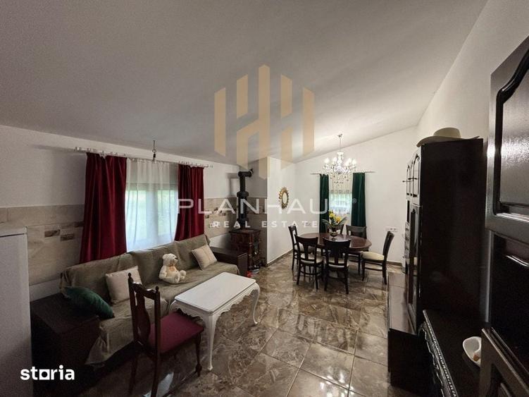 Casă cu 3 camere cu Teren 4400 Mp în Sălsig