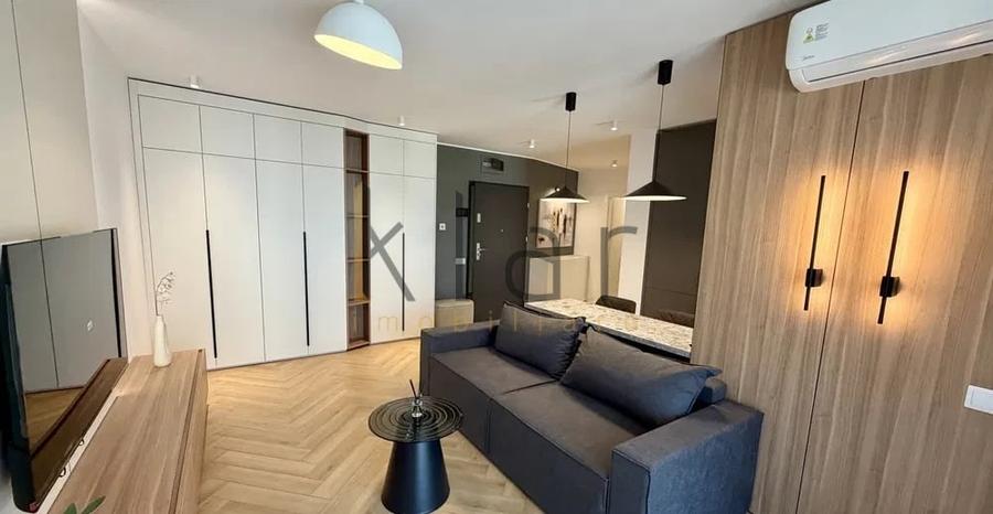 Apartament cu 2 camere semidecomandat, mobilat în Mărăști