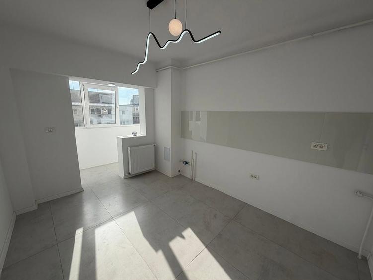Apartament cu 2 camere decomandat în Dorobanți
