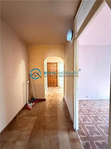 Royal Imobiliare - Vanzare apartament zona Paltinis - 6