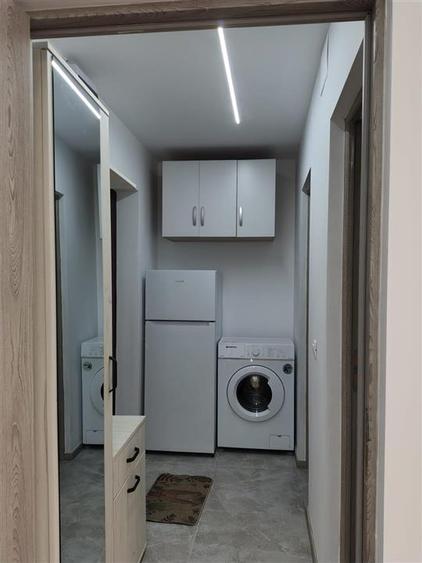 Garsonieră decomandată în Apollo