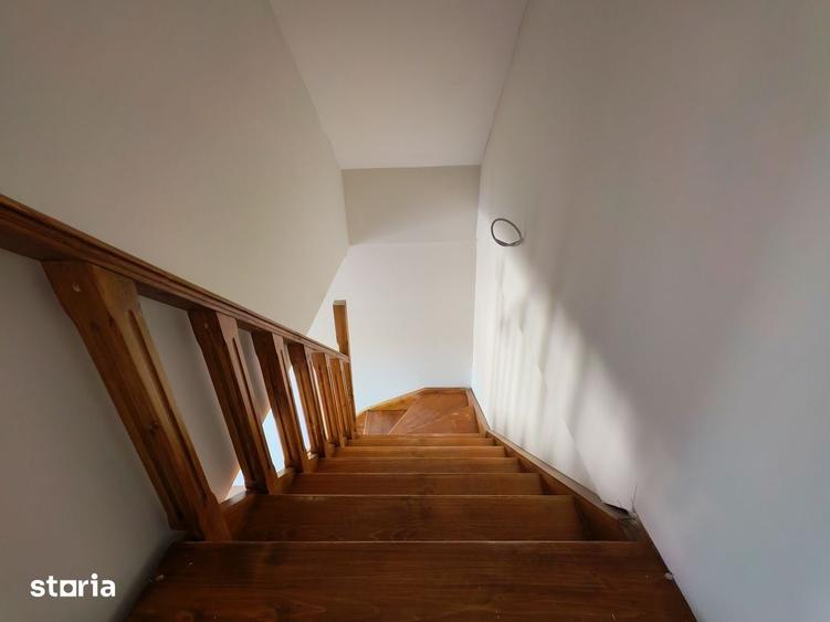Casă cu 4 camere cu Teren 200 Mp în Lumina