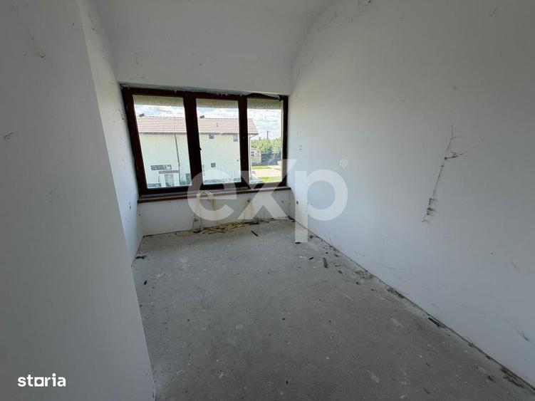 Casă cu 4 camere în Butimanu