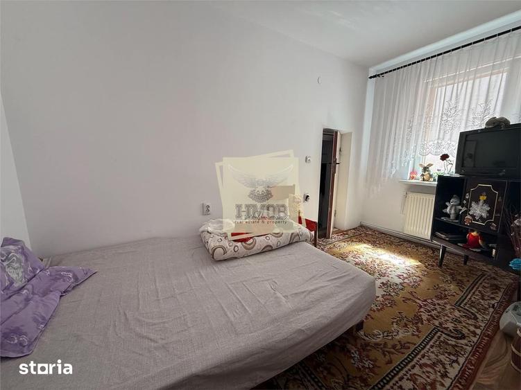 Casă cu 4 camere cu Teren 607 Mp în Trei Stejari