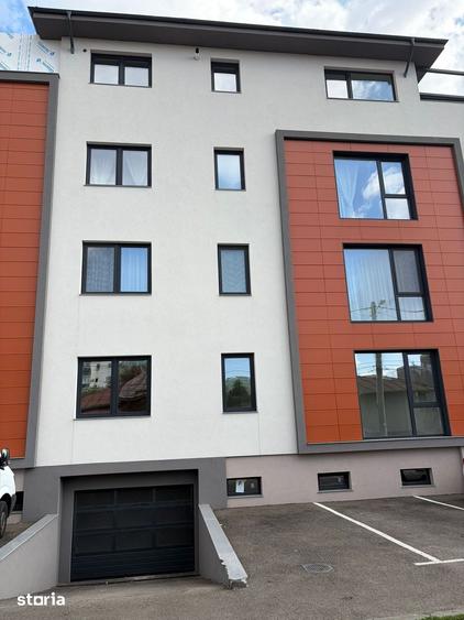 Apartament cu 4 camere în Vest