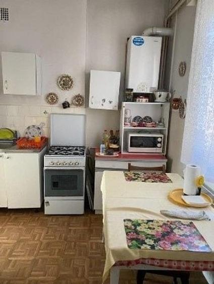 Apartament cu 3 camere semidecomandat, mobilat în Grivița
