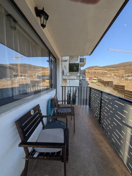 Apartament semidecomandat cu 3 camere, 68 mp utili, zona Stejarului - 11