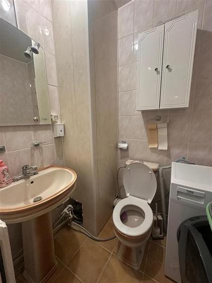 Apartament cu 4 camere decomandat, mobilat în Păcurari