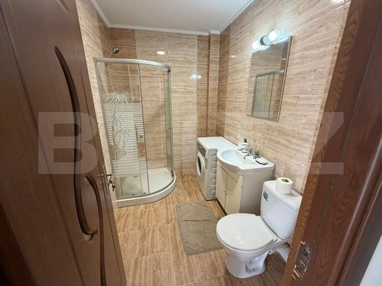 Apartament cu 2 camere semidecomandat, mobilat în Florești