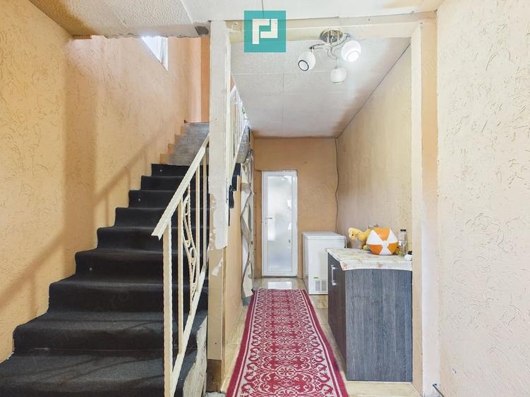 Casă cu 4 camere cu Teren 522 Mp în Vladimirescu