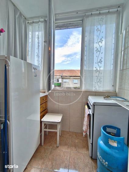 Apartament cu 2 camere decomandat în Decebal