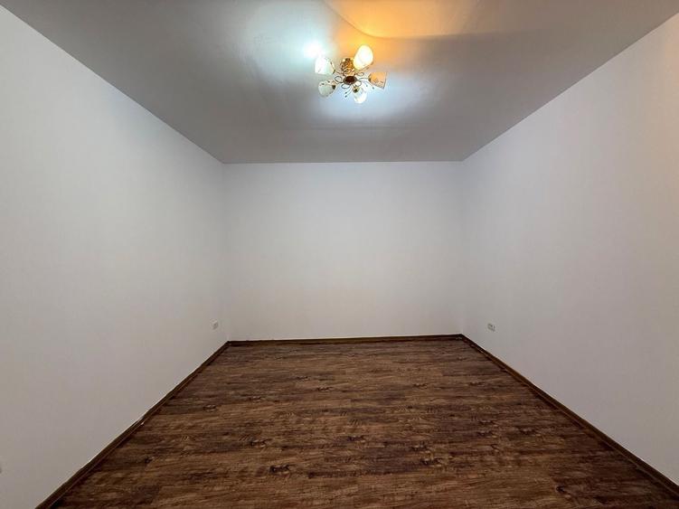 Apartament cu 2 camere decomandat, mobilat în Badea Cârțan