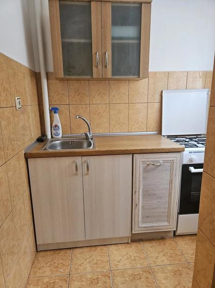 Garsonieră decomandată în Miorița