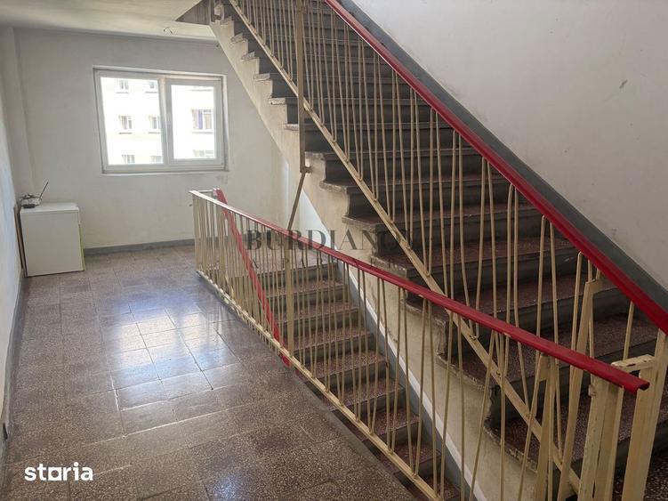 Apartament cu 2 camere - decomandat - Mega Mall - Pantelimon - 9