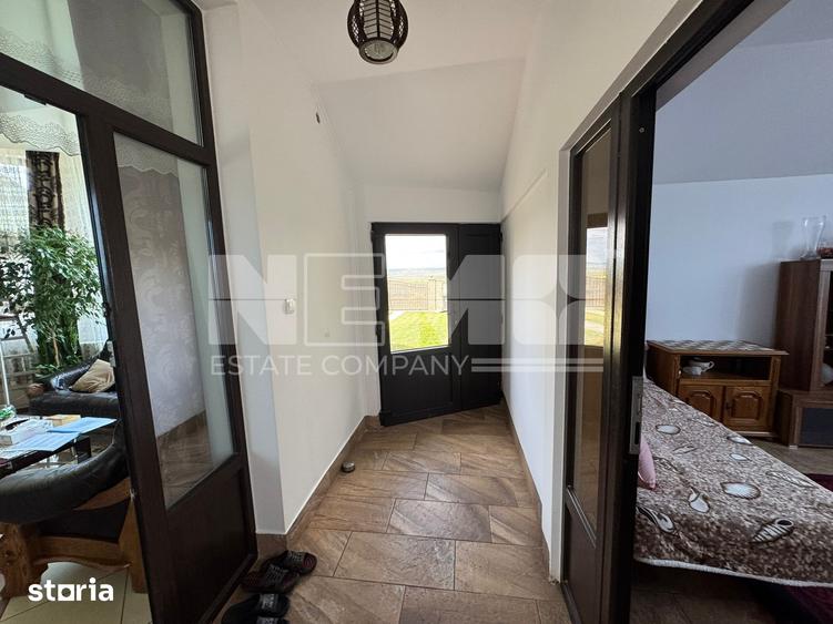 Casă cu 4 camere cu Teren 930 Mp în Udești