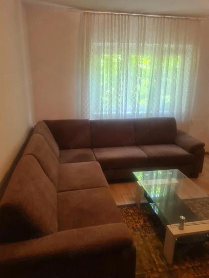 Apartament cu 3 camere decomandat în 1 Mai