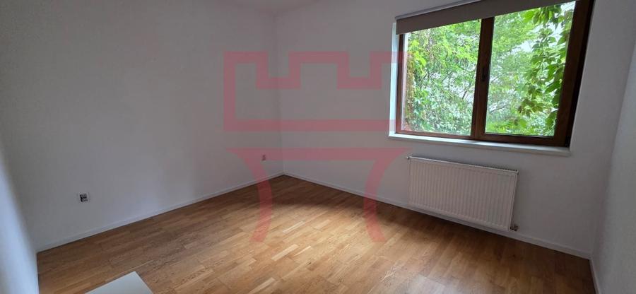 Inchiriere apartament 90mp 3 camere intr-o zona retrasa cu gradina - 13