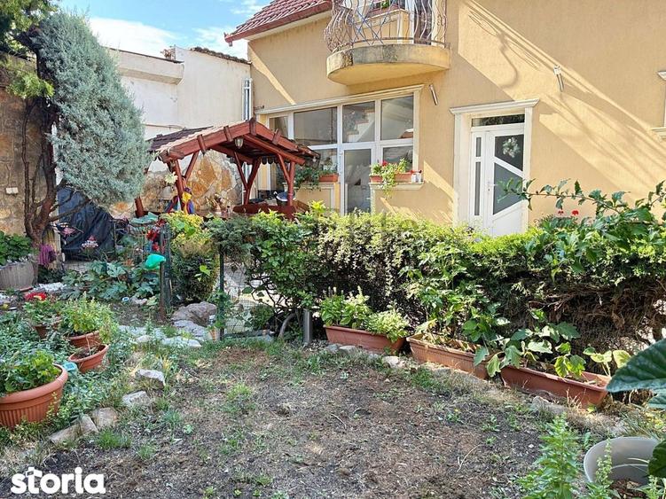 Casa singura in curte ultracentral in Oradea - 1