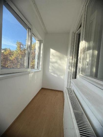 Apartament cu 2 camere semidecomandat, mobilat în Blașcovici