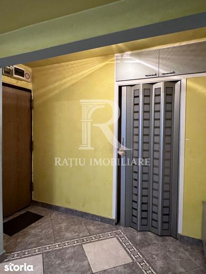 Apartament cu 3 camere decomandat în Rogerius