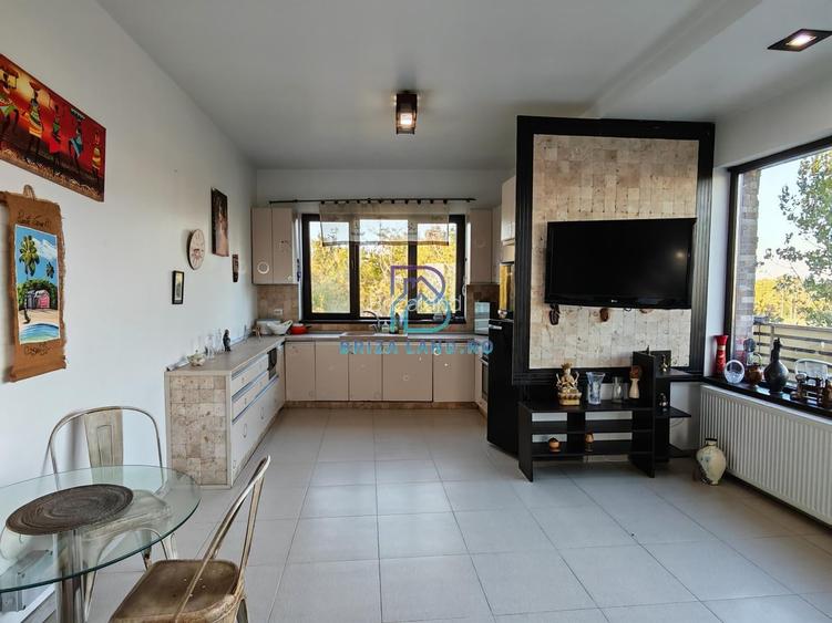 Bucurestii Noi, Laminorului, casa D+P+E+M, sup. 420mp, teren 337mp